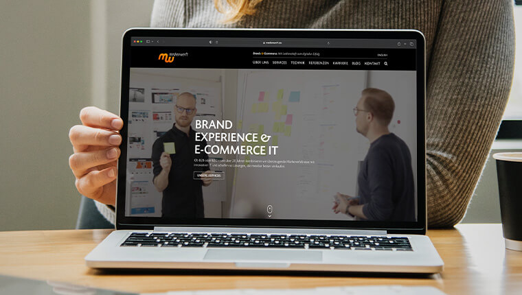 Medienwerft GmbH – Hero Video & Corporate Photography