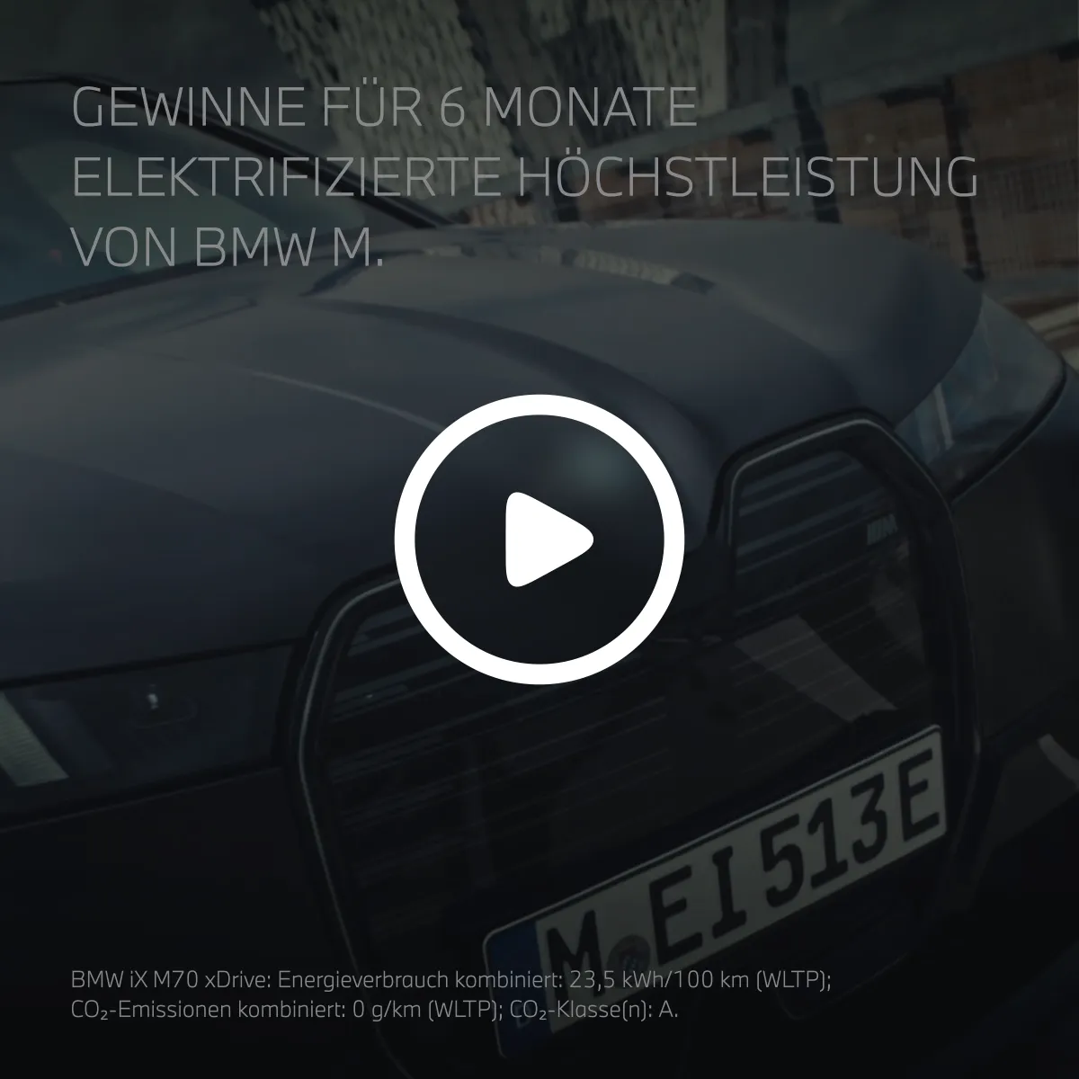 Quadratische Videovorschau mit der Front eines BMW iX M70 und dem Gewinnspiel zur BMW M Electrified Kampagne.